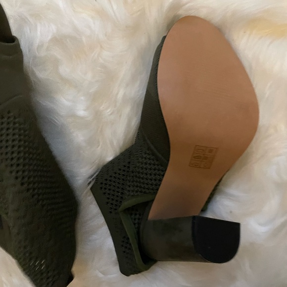 ASOS Wide Fit Hissy Knitted Heel - Picture 7 of 9